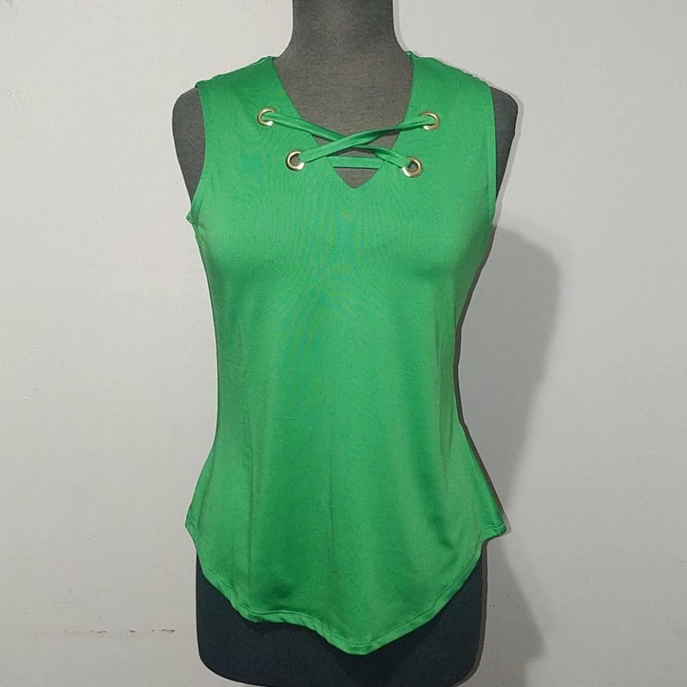 NWT Alison Andrews blouse